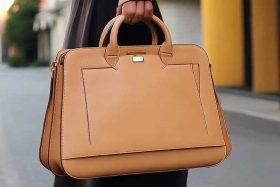 中老年女士手提包2022流行新款、中老年女士手提包2022流行新款图片