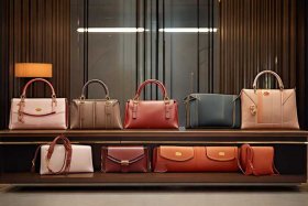 十大口碑最好的轻奢包，十大口碑最好的轻奢包包品牌