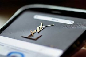 微信ysl官网是真的吗；微信ysl官网是真的吗还是假的