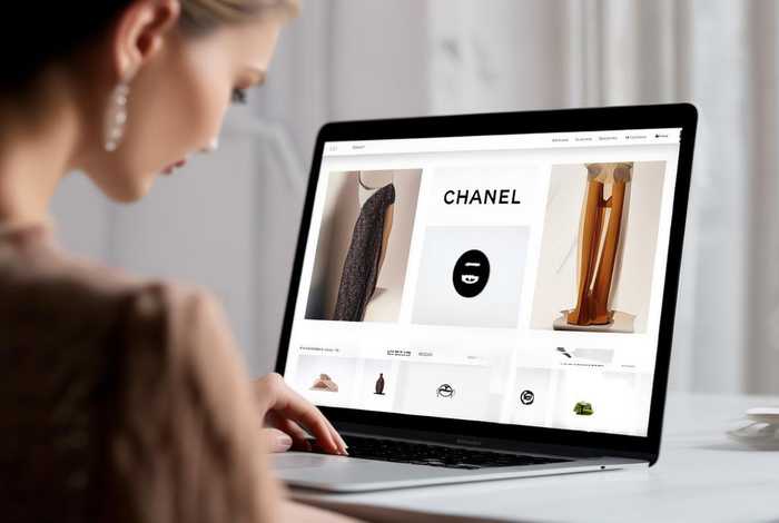 香奈儿线上怎么购买，香奈儿线上怎么购买衣服