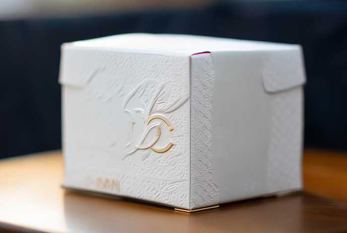 香奈儿正品包包的包装盒图片、香奈儿正品包包的包装盒图片是什么