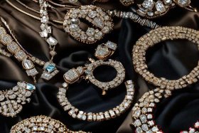 十大顶级奢侈品牌项链；十大顶级奢侈品牌项链图片