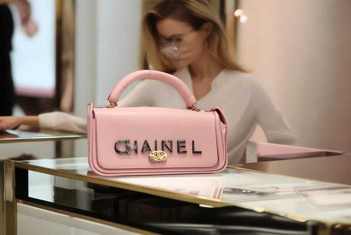 香奈儿最便宜包包多少钱，香奈儿最便宜包包多少钱一个