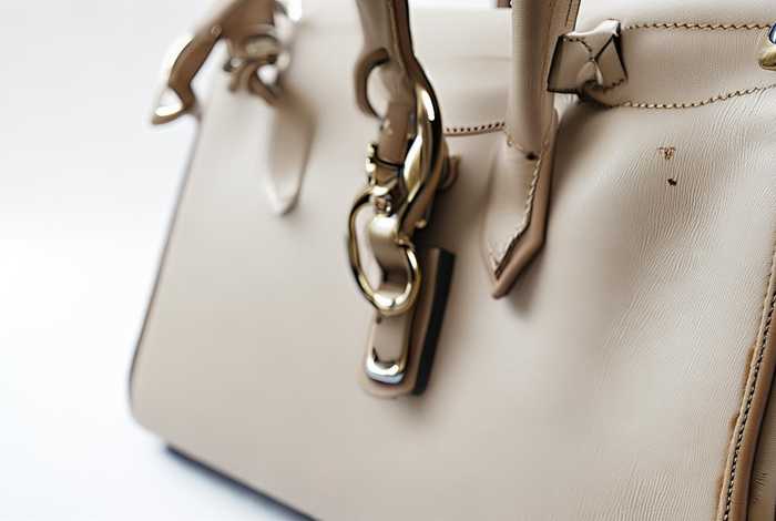 一个名牌包包可以用多久、一个名牌包包可以用多久啊