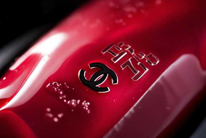 香奈儿唇釉怎么看真假 - 香奈儿唇釉怎么看真假图片