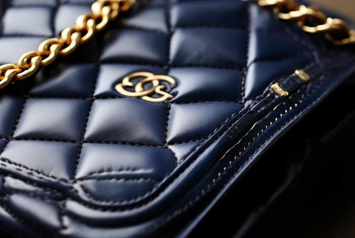 香奈儿包包19woc怎么样；香奈儿19包woc正品细节图