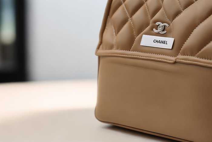 香奈儿包包官网如何查编码、香奈儿包包官网如何查编码真伪