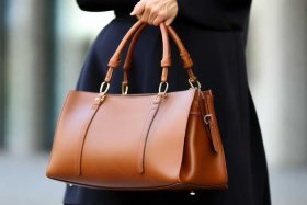 四十岁女人包包款式 - 四十岁女人包包款式推荐