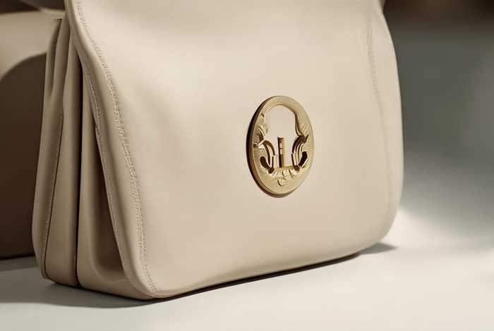 意大利奢侈品牌包包a b；意大利奢侈品牌包包logo