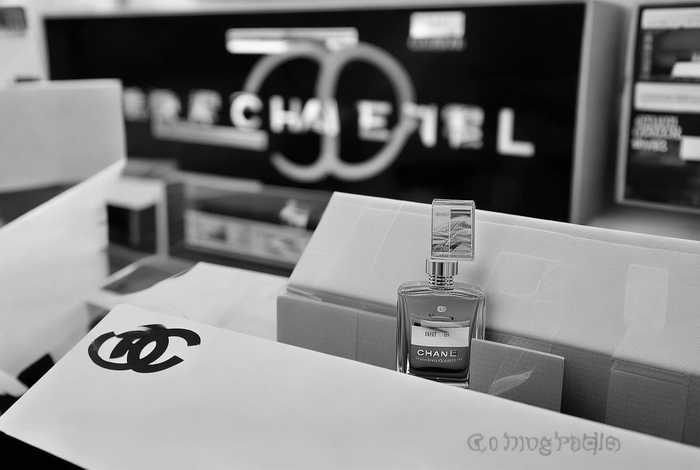 香奈儿官网中国什么地方发货 香奈儿官网中国什么地方发货是正品