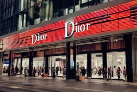 香港迪奥包包官网地址；香港迪奥包包官网地址在哪里