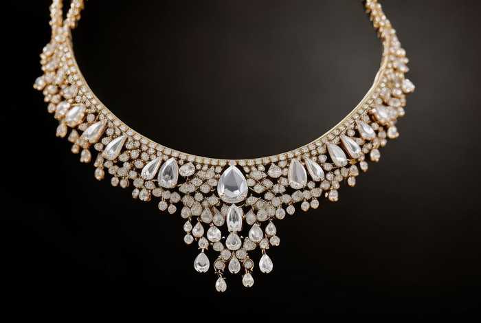 十大奢侈品项链经典款（十大奢侈品项链经典款图片）