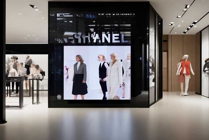 香奈儿服装官方旗舰店官网，香奈儿服装官方旗舰店官网直播