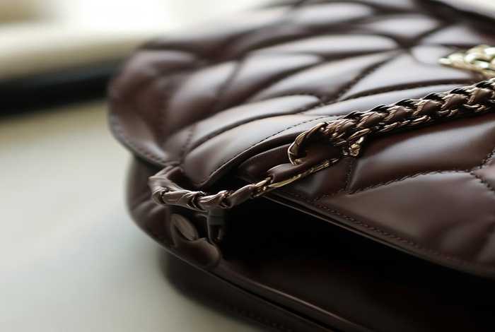 香奈儿包包价格表官网查询；香奈儿包包价格表官网查询系统