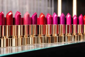 十大口红排行榜前10名（十大口红排行榜前10名品牌）