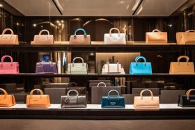 十大轻奢品牌包包品牌、十大轻奢品牌包包品牌有哪些