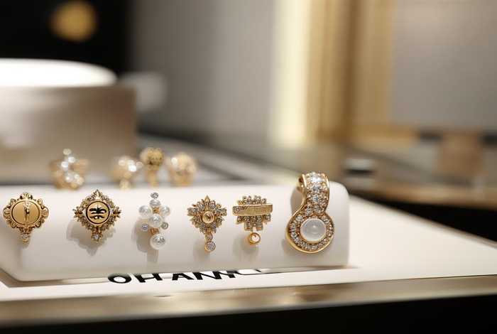 香奈儿官方旗舰店官网耳饰、香奈儿饰品官网旗舰店