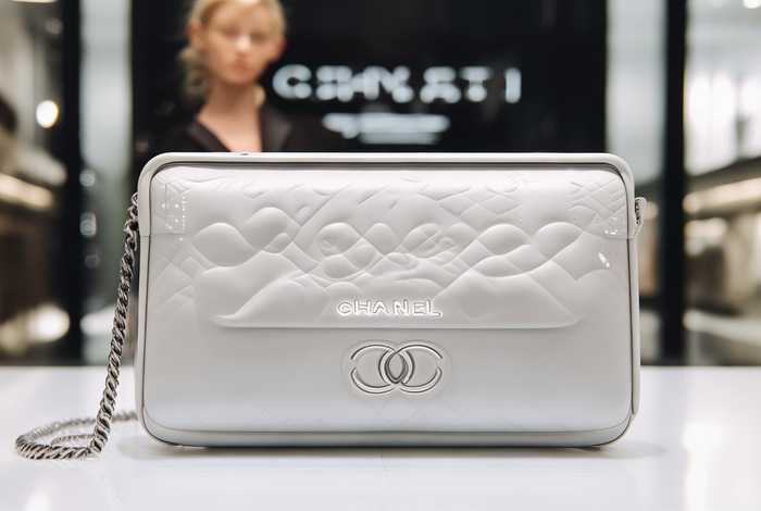 香奈儿2023新款包包天猫精灵 - 香奈儿2023新款包包天猫精灵怎么用