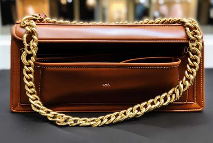 香奈儿leboy中号官网报价、香奈儿leboy中号价格 香奈儿leboy中号官网报价、香奈儿leboy中号价格