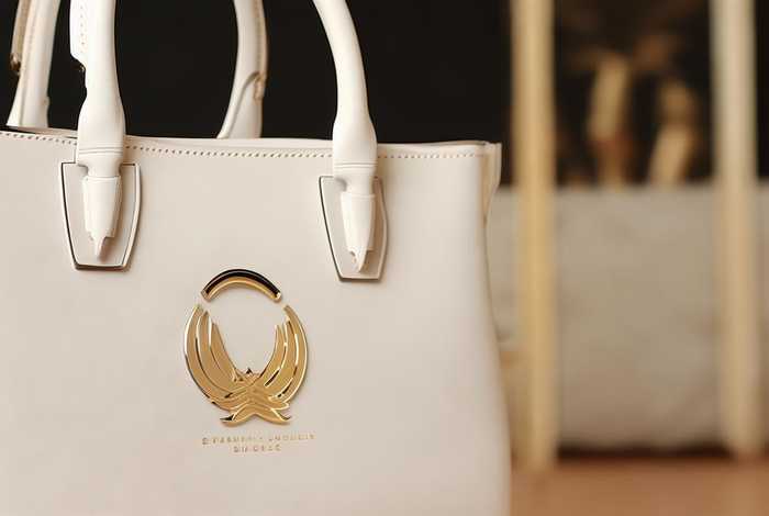 意大利奢侈品牌包包a b；意大利奢侈品牌包包logo