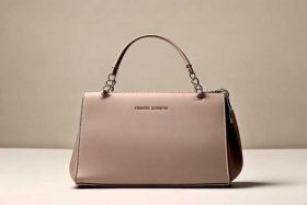 什么包包牌子好又不贵女款爆款，什么包包牌子好又不贵女款爆款图片