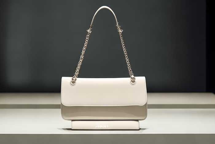 香奈儿官网中国官方网包包新款 香奈儿中国官网女包新款图片报价