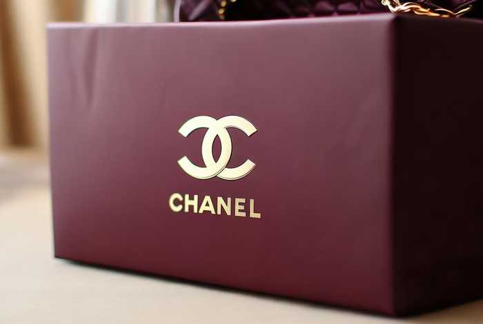 香奈儿正品包包包装（香奈儿正品包包包装图片）