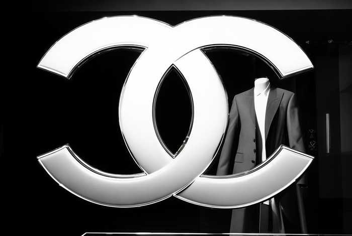 香奈儿品牌logo（香奈儿品牌logo含义）