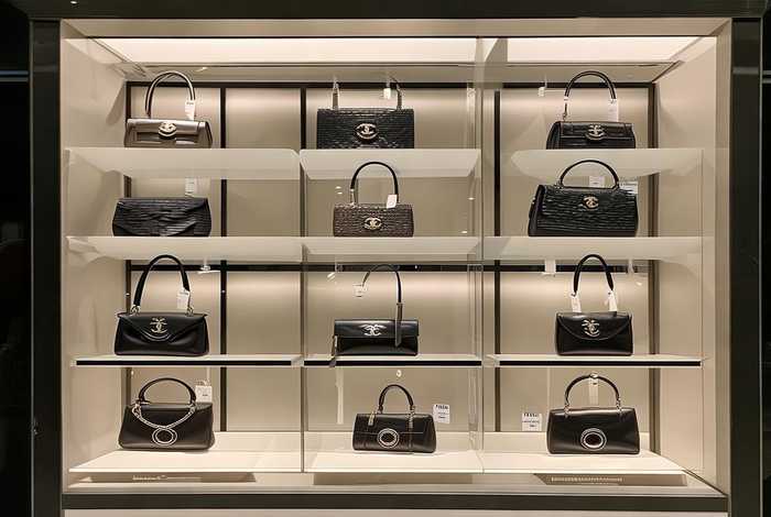 香奈儿包包价位图片，香奈儿包包价位图片及价格