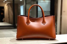 小几千的大容量大牌包包；小几千的大容量大牌包包是真的吗