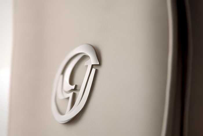 思琳celine logo（思琳celinelogo）