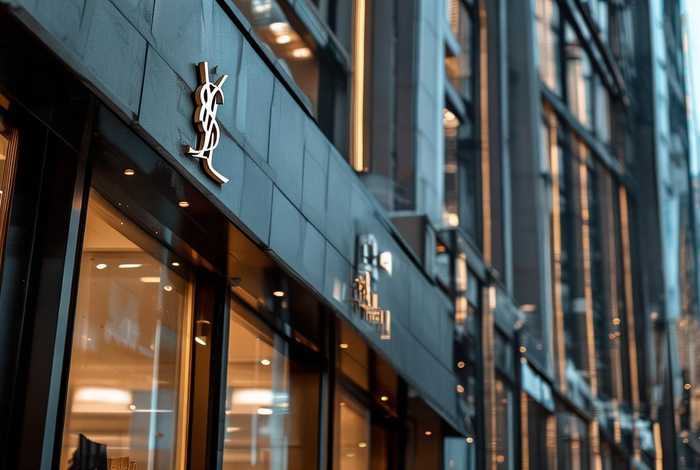 圣罗兰香港官方网站，圣罗兰官网香港官方网