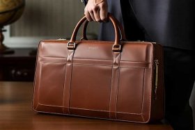 什么牌子包包上档次男包，什么牌子包包上档次男包好看