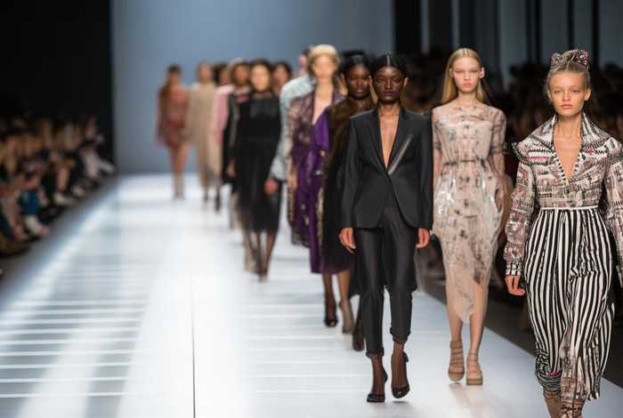 知名国际服装品牌，知名国际服装品牌大全