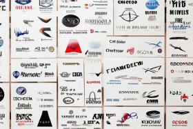 外国品牌衣服标志大全（外国品牌衣服标志大全图片）