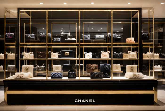 香奈儿流浪包专柜价格推荐、香奈儿流浪包专柜价格推荐表