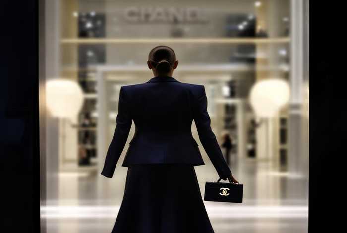 香奈儿官网官方旗舰店（香奈儿官网官方旗舰店衣服）