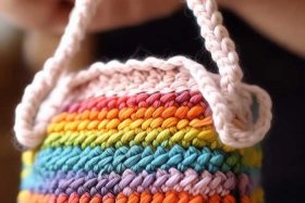 小包包 斜挎包 迷你钩织视频，小包包 斜挎包 迷你钩织视频大全