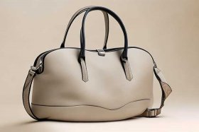 中老年女士斜挎包2019年新款，中老年女士斜挎包2019年新款价格