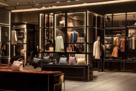 圣罗兰属于奢侈品牌嘛 - 圣罗兰属于奢侈品牌嘛知乎