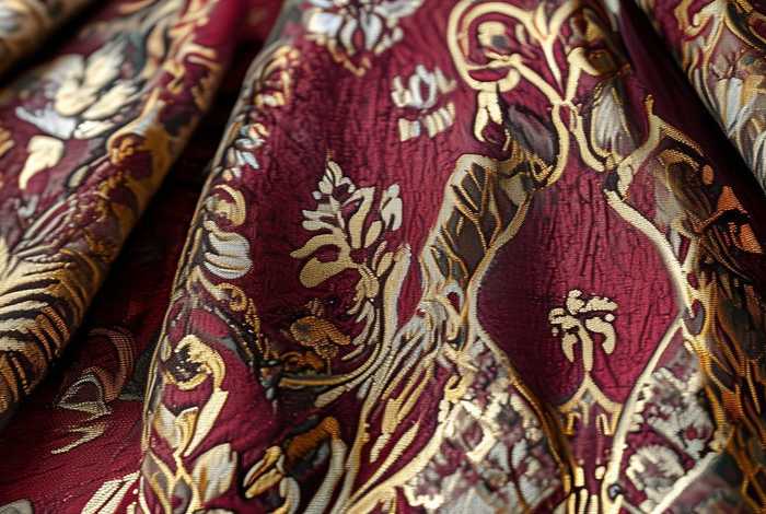 衣服奢侈品图案名称，衣服奢侈品图案名称图片