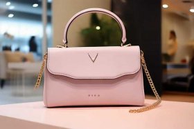 小v包包 小v包包是什么牌子的