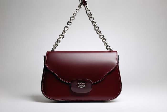 什么品牌的挎包最好、什么品牌的挎包最好看