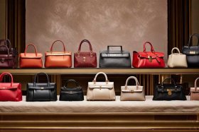 奢侈品女包排行榜前十名（奢侈品女包排行榜前十名图片）