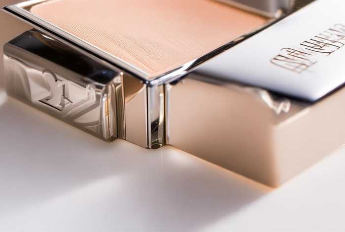 圣罗兰官网真假鉴定 - 圣罗兰官网真假鉴定粉底液