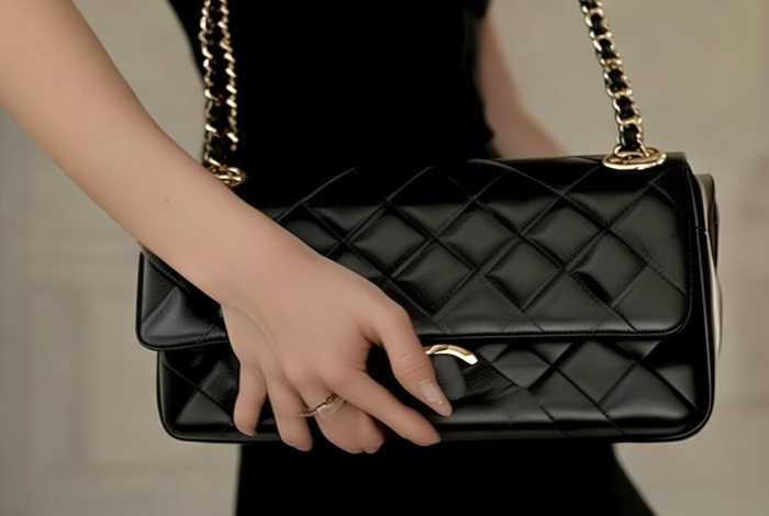 香奈儿经典款包包哪款最值得买 香奈儿经典款包包哪款最值得买的
