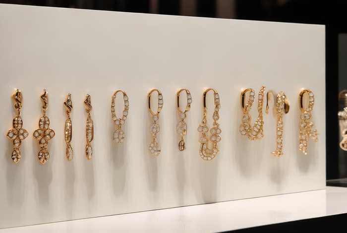香奈儿耳环首饰官网、香奈儿耳环首饰官网报价