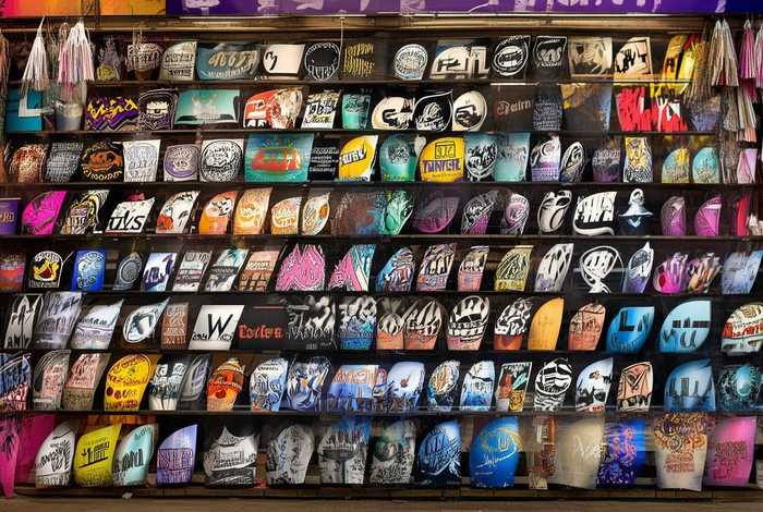 衣服品牌商标标志有几种（衣服品牌商标标志有几种图案）