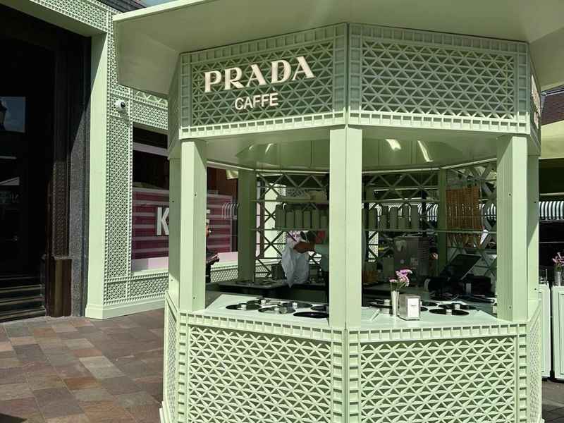 prada是什么意思；pradaprada是什么意思啊