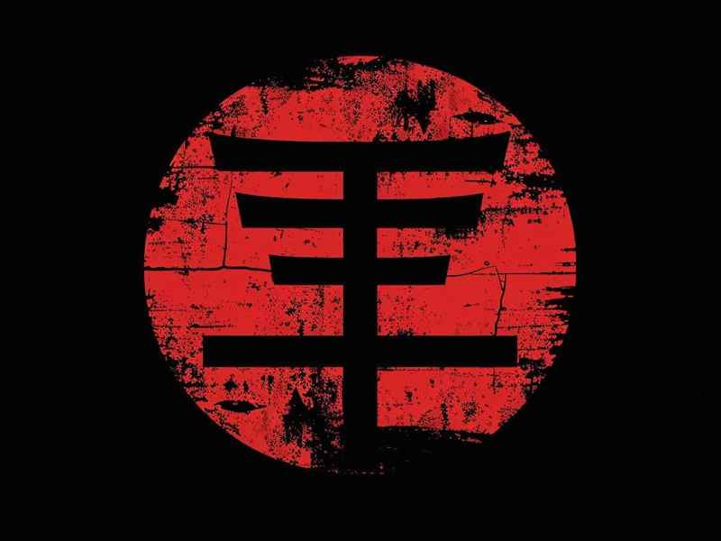有一个像米字的是什么大牌 - 有一个像米字的是什么大牌衣服